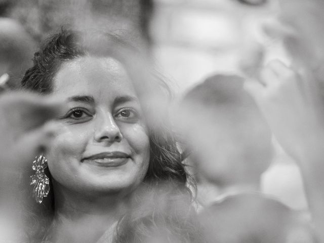 Le mariage de Kamille et Agnes à Porte-Joie, Eure 17