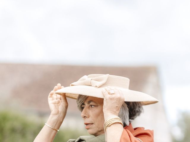 Le mariage de Kamille et Agnes à Porte-Joie, Eure 26