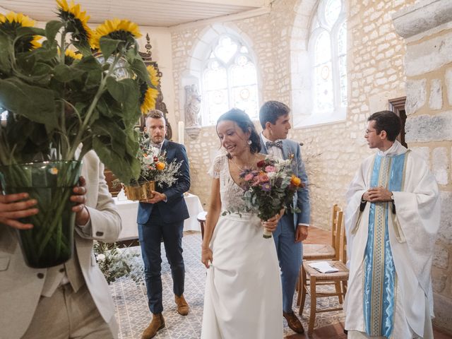 Le mariage de Kamille et Agnes à Porte-Joie, Eure 32
