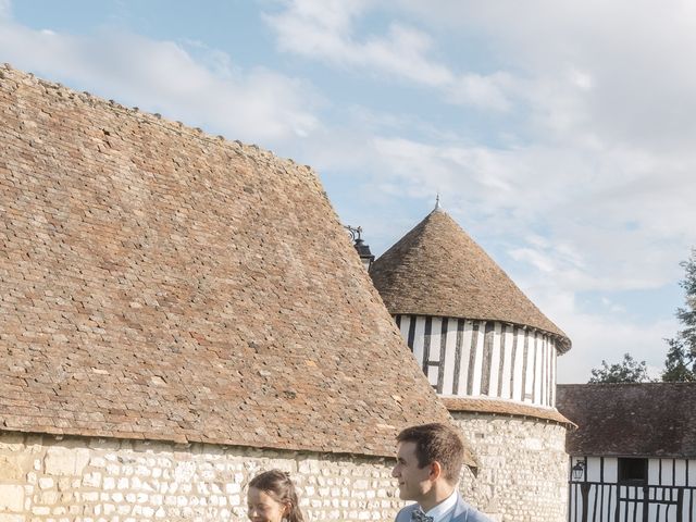 Le mariage de Kamille et Agnes à Porte-Joie, Eure 44