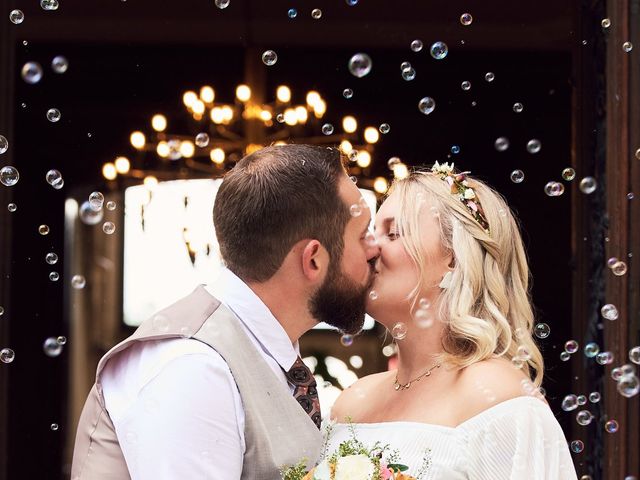 Le mariage de Pierre et Marina à Arandon-Passins, Isère 33