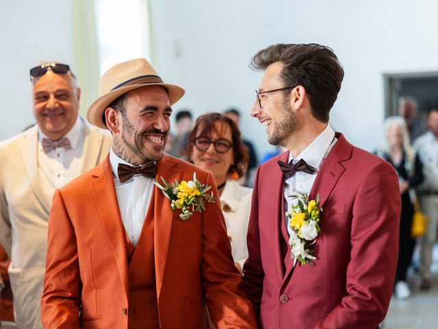 Le mariage de Franck et Benoit à Robion, Vaucluse 33