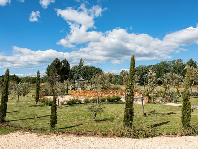 Le mariage de Franck et Benoit à Robion, Vaucluse 37