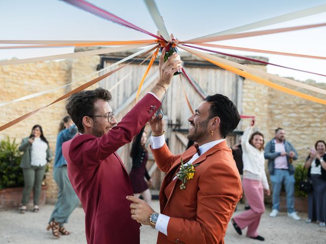 Le mariage de Franck et Benoit à Robion, Vaucluse 69