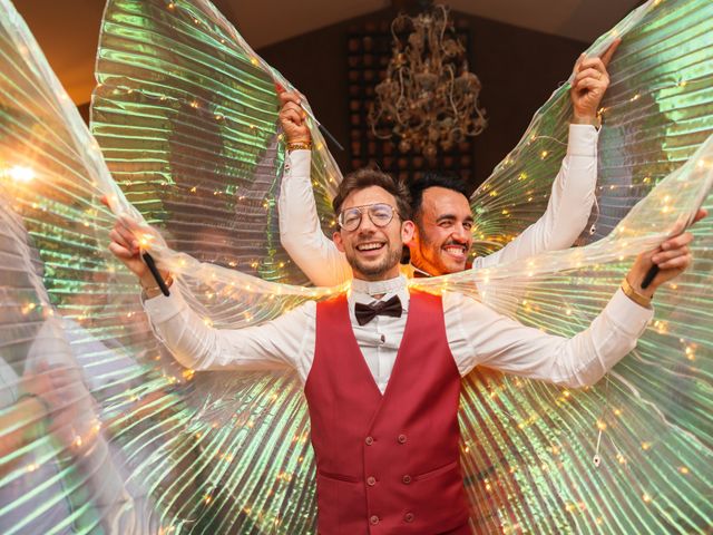 Le mariage de Franck et Benoit à Robion, Vaucluse 75