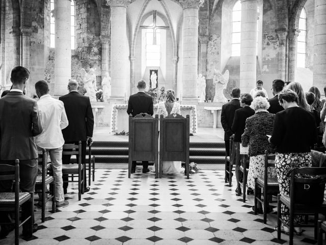 Le mariage de Edouard et Julie à Saint-Symphorien-le-Château, Eure-et-Loir 2