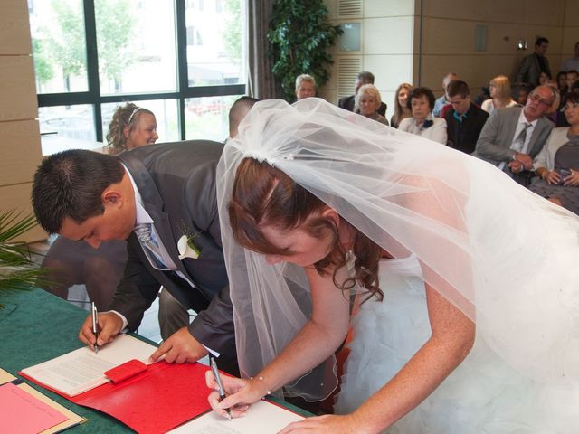 Le mariage de Charlotte et Vincent à Magny-le-Hongre, Seine-et-Marne 31