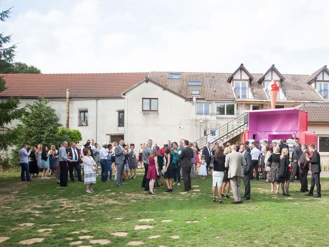Le mariage de Charlotte et Vincent à Magny-le-Hongre, Seine-et-Marne 62