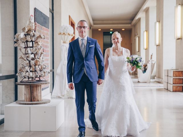 Le mariage de Aurélien et Amandine à Rouen, Seine-Maritime 82