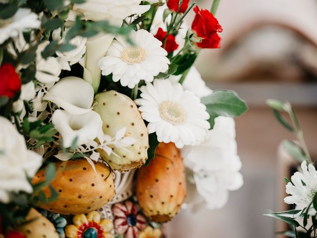 Le mariage de Nicolas et Giulia à Mormoiron, Vaucluse 2