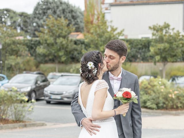 Le mariage de Florian et Sarah à Le Puy-Notre-Dame, Maine et Loire 3