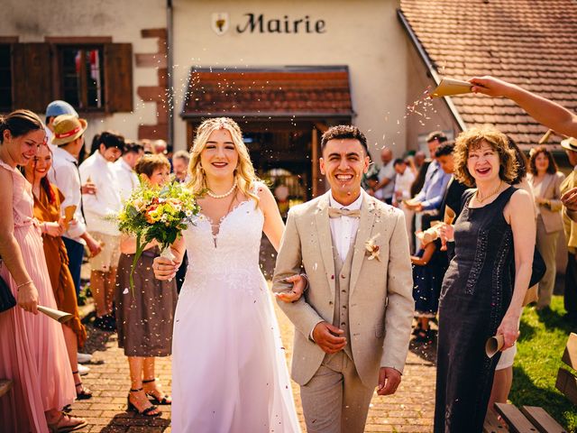 Le mariage de Alexis et Louise à Thannenkirch, Haut Rhin 8