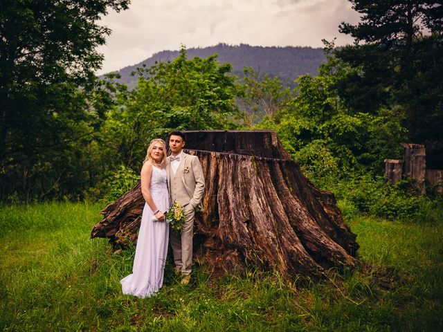 Le mariage de Alexis et Louise à Thannenkirch, Haut Rhin 27