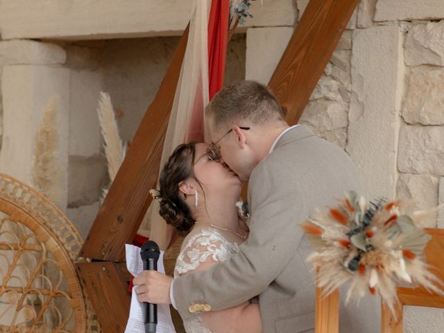 Le mariage de Nils et Alison à Montbellet, Saône et Loire 13