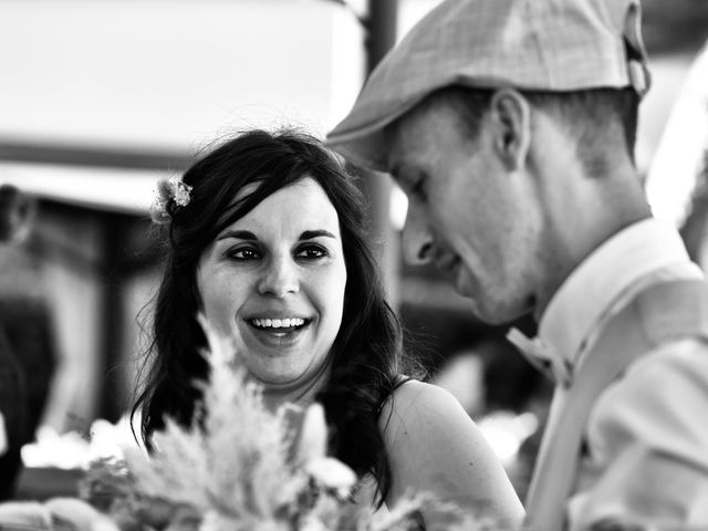 Le mariage de Jonathan et Céline à Ceyras, Hérault 92