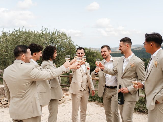 Le mariage de Joan et Mélanie à Colombier-le-Jeune, Ardèche 11