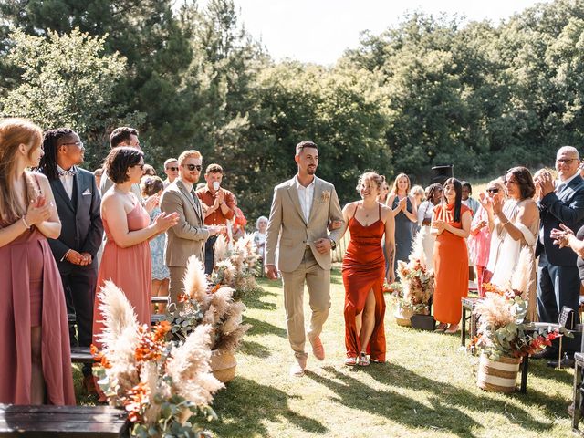 Le mariage de Joan et Mélanie à Colombier-le-Jeune, Ardèche 33