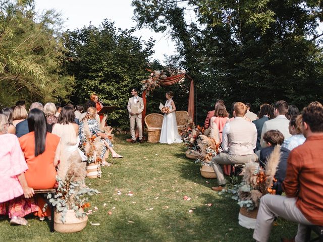 Le mariage de Joan et Mélanie à Colombier-le-Jeune, Ardèche 45