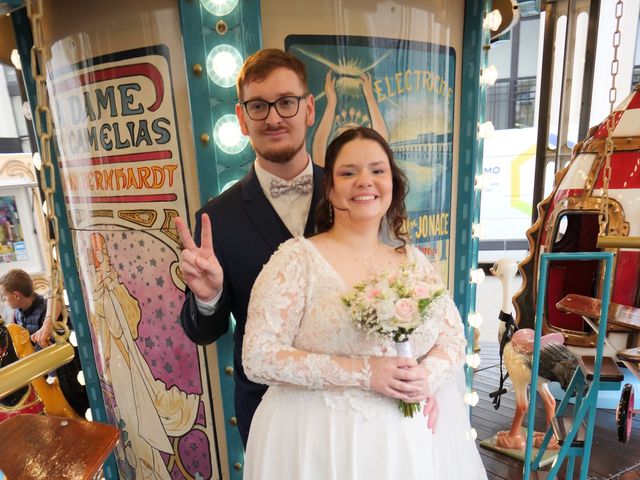 Le mariage de Julia et Pierre à Saint-Forgeux, Rhône 23
