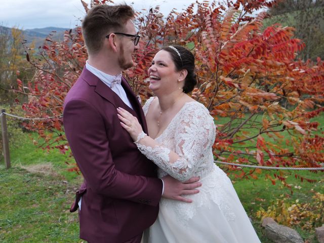 Le mariage de Julia et Pierre à Saint-Forgeux, Rhône 27