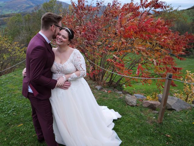 Le mariage de Julia et Pierre à Saint-Forgeux, Rhône 28