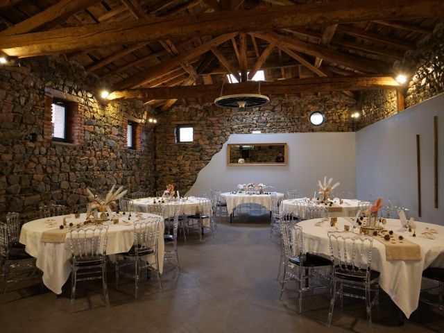 Le mariage de Julia et Pierre à Saint-Forgeux, Rhône 32