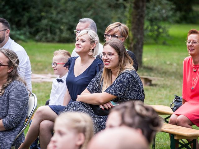 Le mariage de Alexandre et Melinda à Bersée, Nord 11