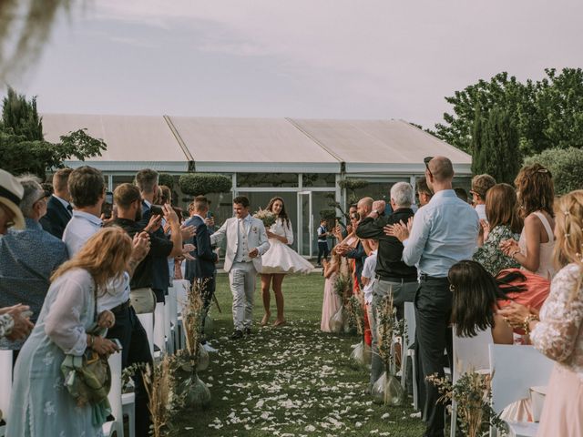 Le mariage de Christophe et Angéline à Villeneuve-lès-Maguelone, Hérault 2