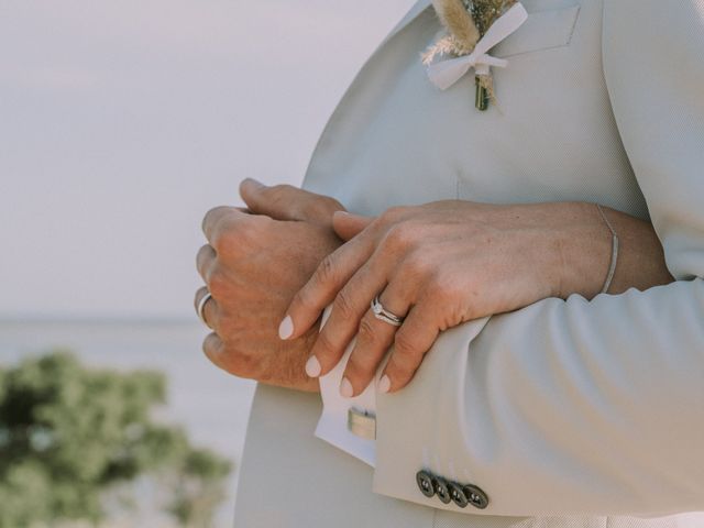 Le mariage de Christophe et Angéline à Villeneuve-lès-Maguelone, Hérault 11