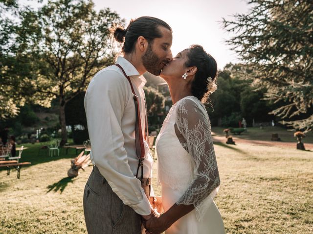 Le mariage de Adrien et Jaquie à Aydat, Puy-de-Dôme 37