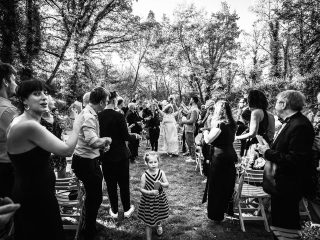 Le mariage de Matthieu et Mélanie à Jouques, Bouches-du-Rhône 41