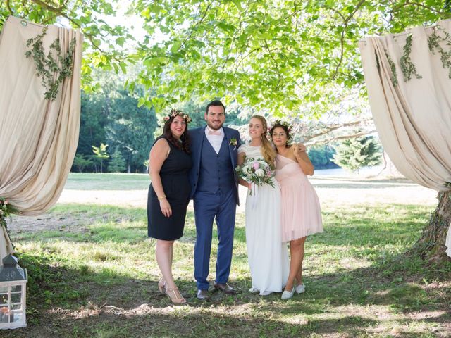 Le mariage de Yohann et Pauline à Beaulieu-sur-Loire, Loiret 9