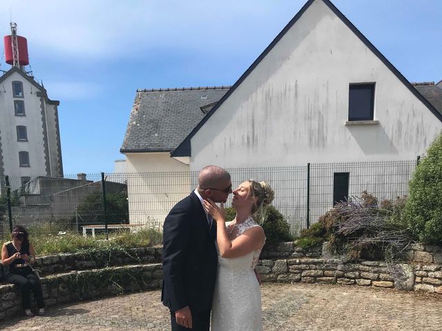 Le mariage de Mikaël  et Nolwenn à Plobannalec, Finistère 4