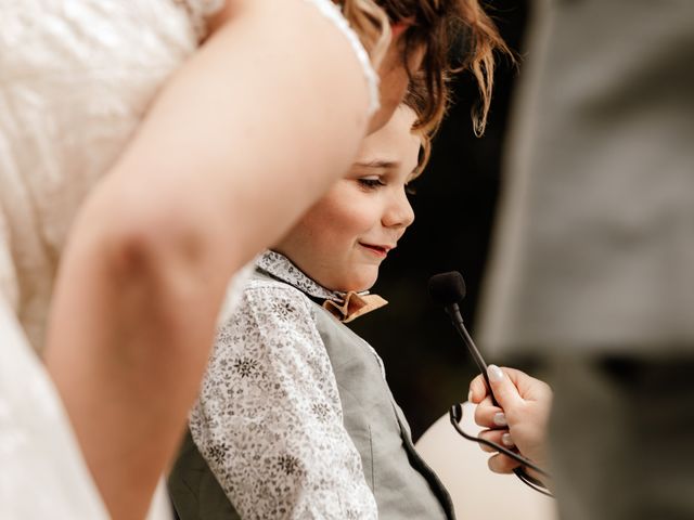 Le mariage de Cédric et Justine à Montmirail, Sarthe 44