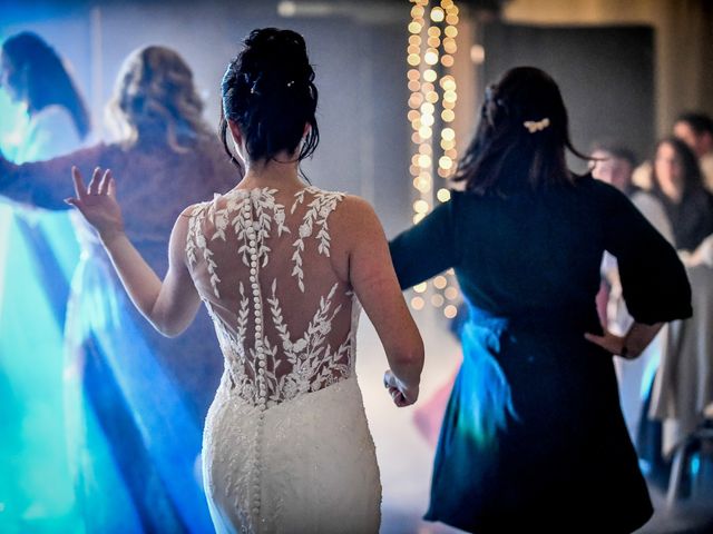 Le mariage de Christophe  et Adélaïde  à Jaunay-Clan, Vienne 14
