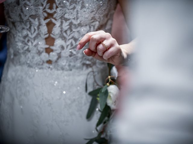 Le mariage de Christophe  et Adélaïde  à Jaunay-Clan, Vienne 25