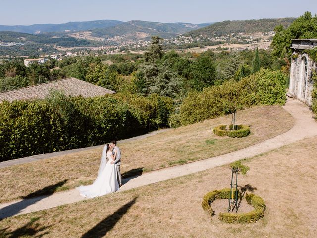 Le mariage de Adrien et Erika à Saint-Clair, Ardèche 11