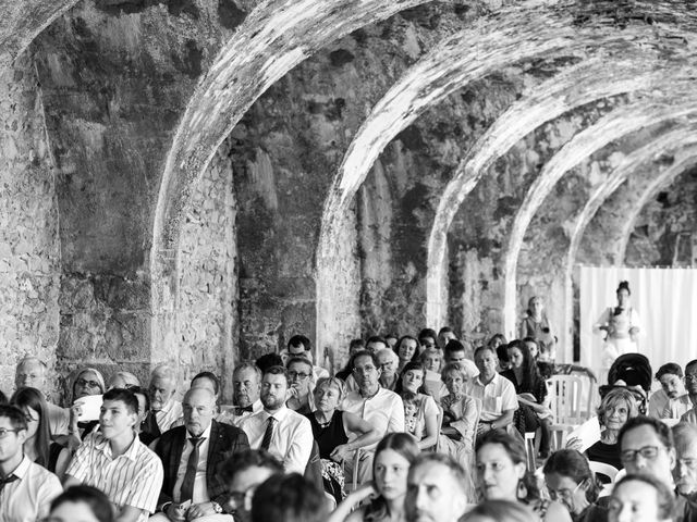 Le mariage de Adrien et Erika à Saint-Clair, Ardèche 27