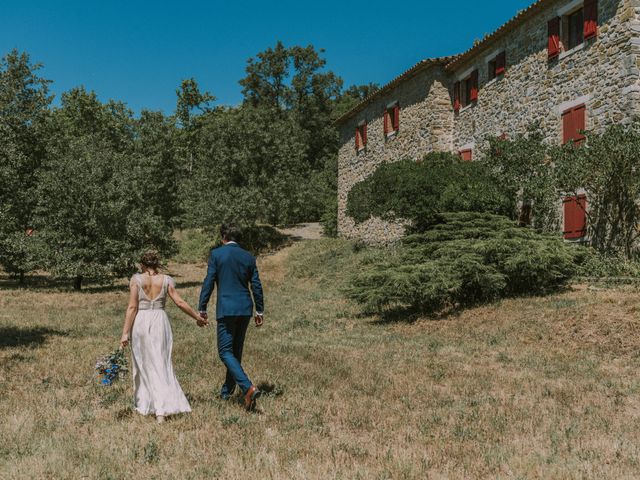 Le mariage de Théo et Laurélie à Monoblet, Gard 18