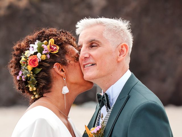 Le mariage de Dimitri et Marie Pierre à Saint-Gilles les Bains, La Réunion 38