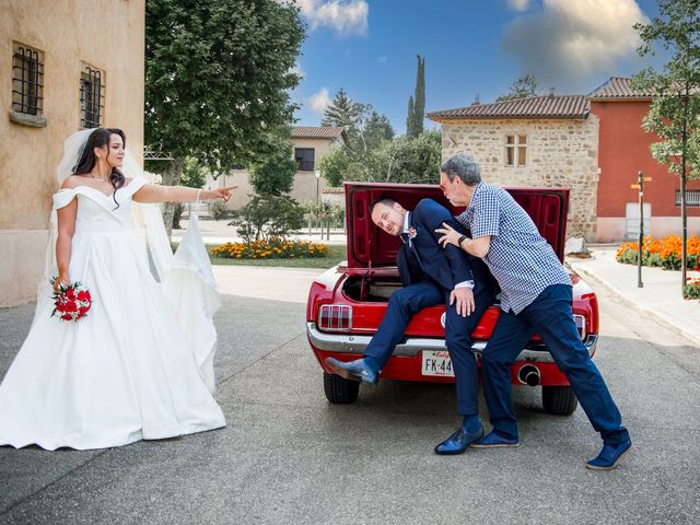 Le mariage de Antoine et Sarah à Vourles, Rhône 14