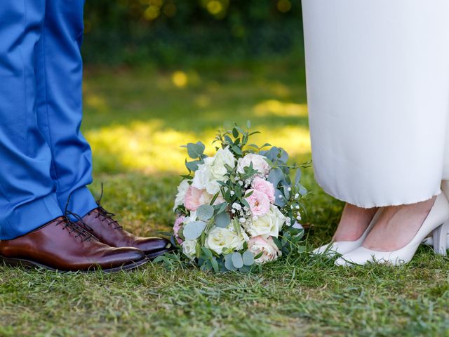 Le mariage de Paul et Laure à Cléres, Seine-Maritime 61