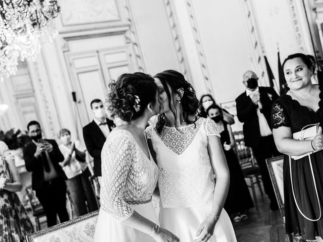 Le mariage de Eve et Marianne à Bordeaux, Gironde 16