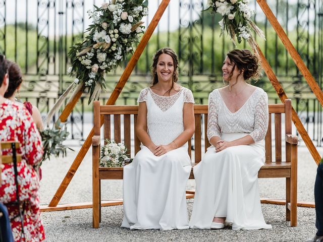 Le mariage de Eve et Marianne à Bordeaux, Gironde 40