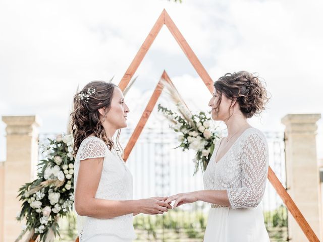 Le mariage de Eve et Marianne à Bordeaux, Gironde 81
