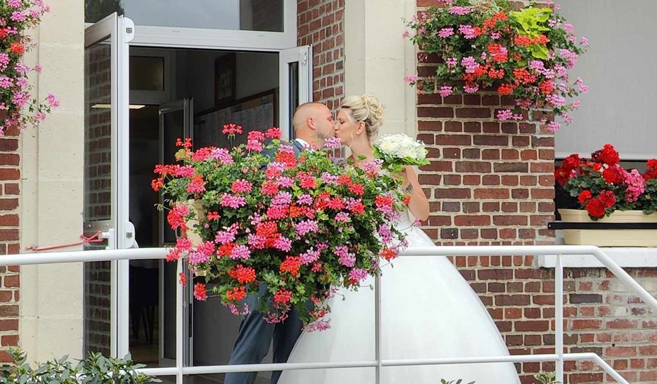 Le mariage de Lucie et Dylan à Ville, Oise