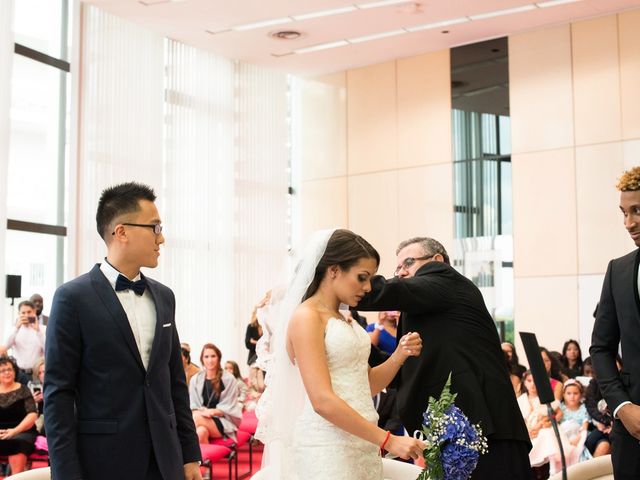 Le mariage de Huynh et Feriel à Créteil, Val-de-Marne 61