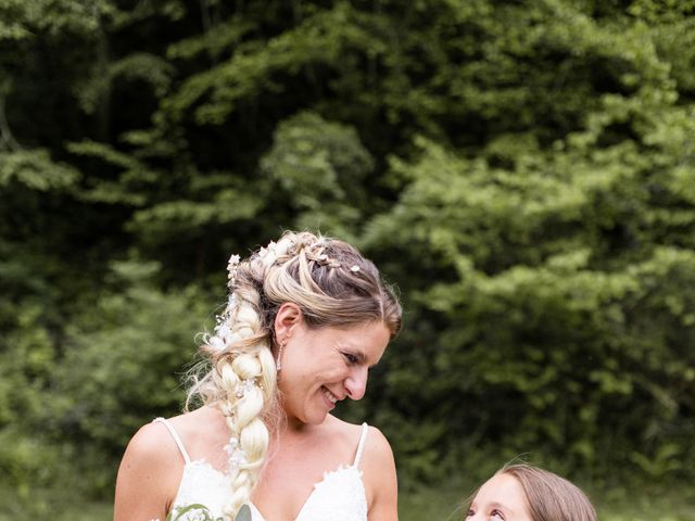 Le mariage de Floriane et Thierry à Jujurieux, Ain 25