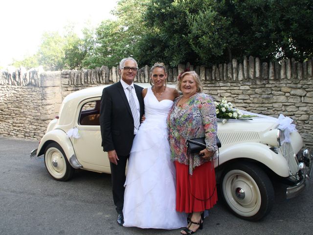 Le mariage de Guillaume et Lucie à Gordes, Vaucluse 13