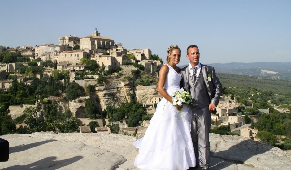 Le mariage de Guillaume et Lucie à Gordes, Vaucluse